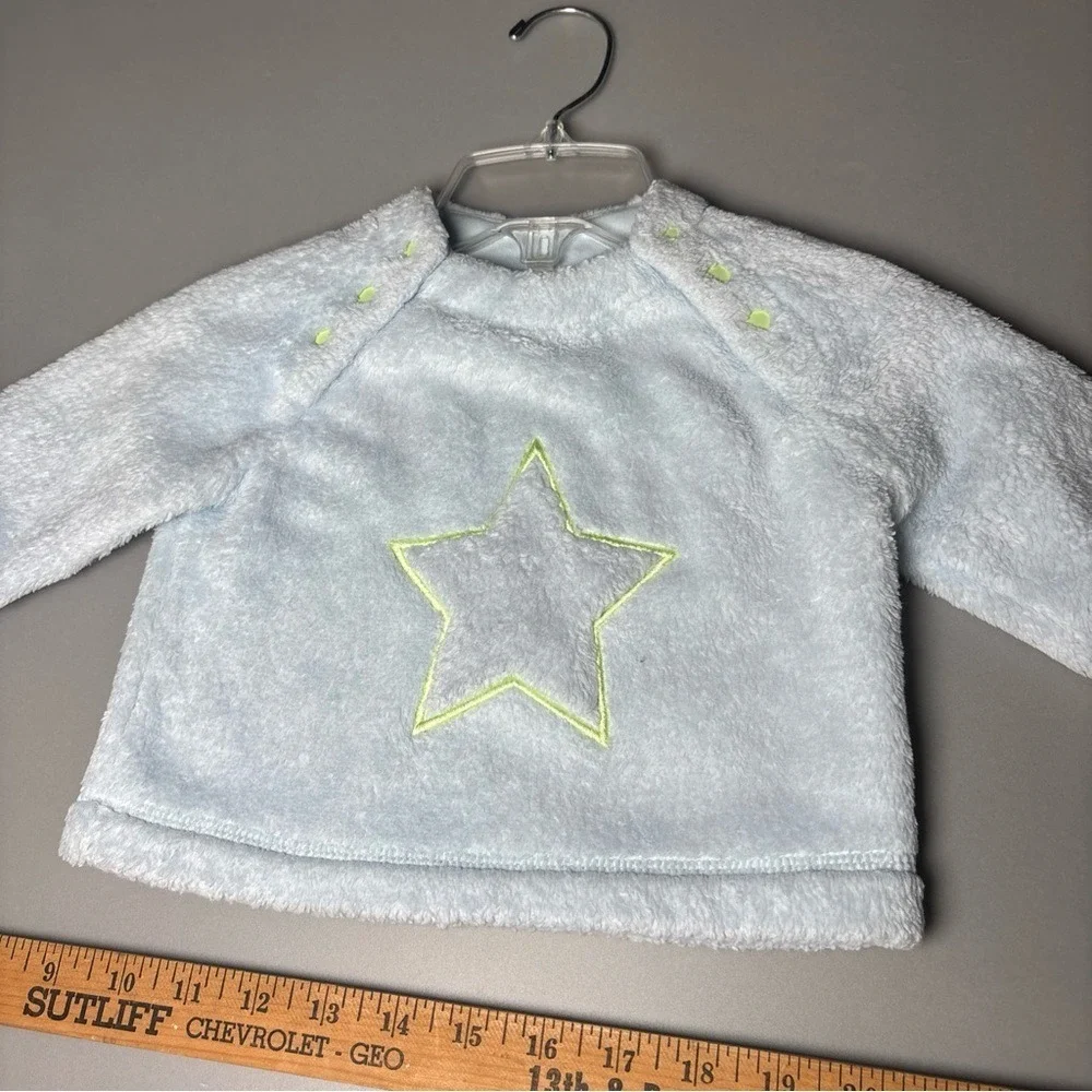 Hanna Andersson Fleece Star Pullover Light Blue Snap Shoulder Top Size 3-6 Month